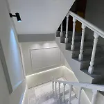 Urban Luxe Retreat- Apartment *