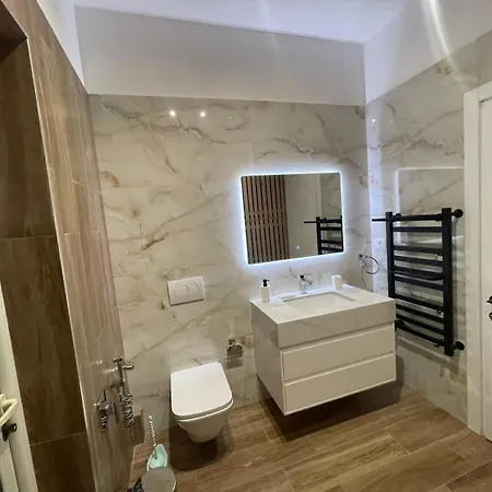 公寓 Urban Luxe Retreat- *