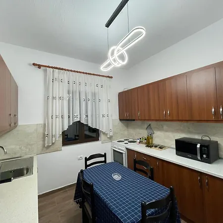 Apartamento Urban Luxe Retreat- Pogradec