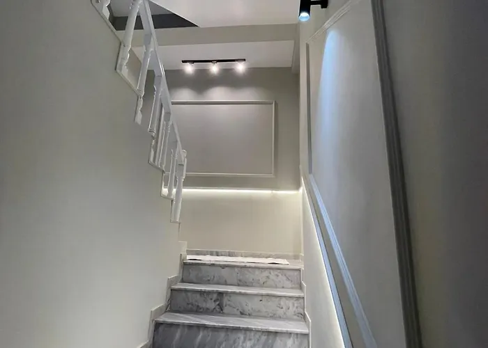 Urban Luxe Retreat- Appartement